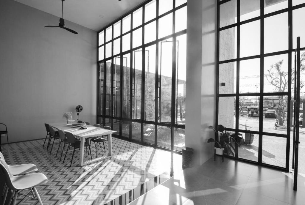 Boondara Boutique Hotel Nakhon Phanom Luaran gambar